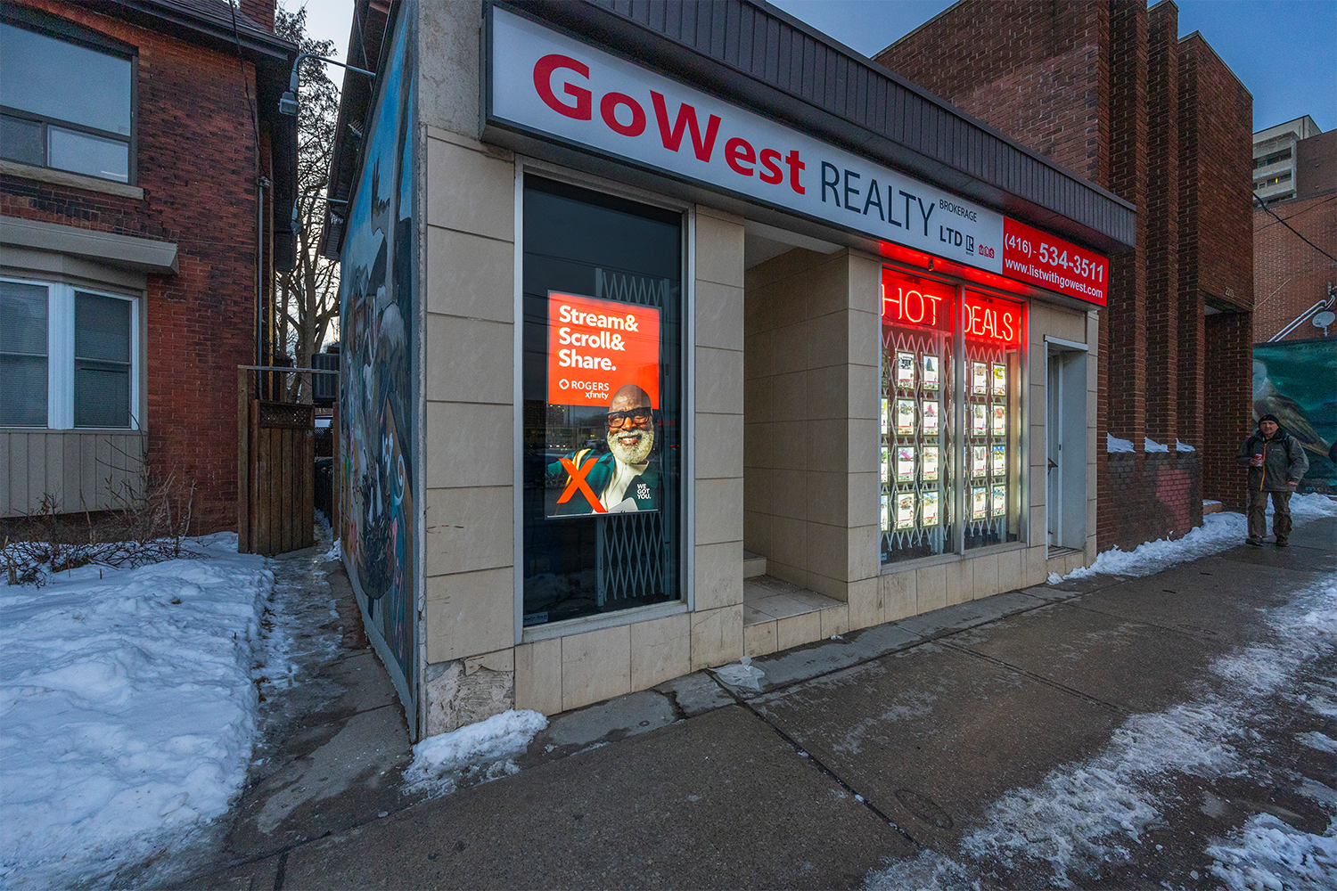 St Clair Ave W Storefront · Vertical placement